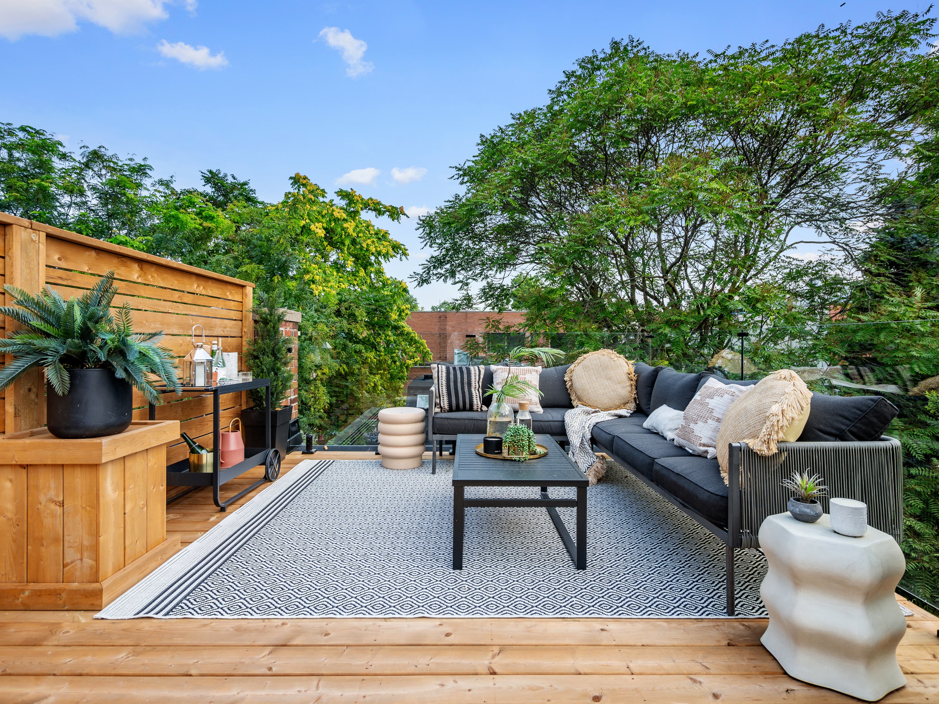 RIV-01 project photo 30